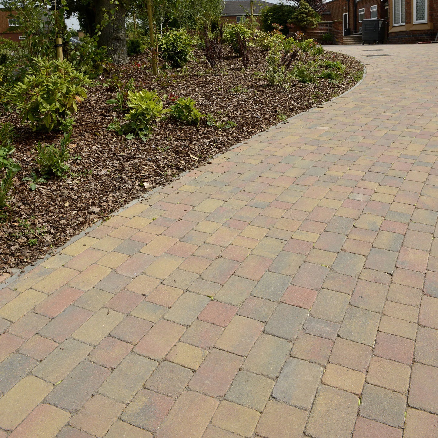 Brett Block Paving 50mm Alpha Trio Pavior - Autumn Gold (1x 8.92m2 Pack) 404 Blocks