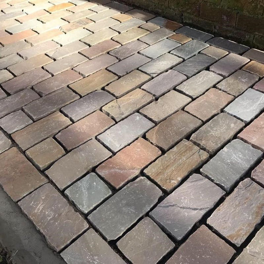 Raj Green Cobble Setts 200mm x 100mm x 40/60mm