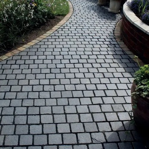 Black Limestone Cobble Setts 100mm x 100mm x 40/60mm
