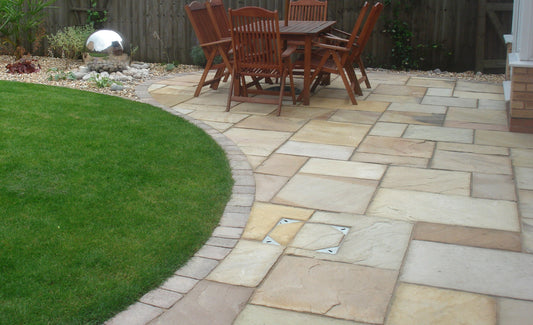 Camel Buff Natural Indian Sandstone Paving Slabs – Riven – Mixed Patio Kit – 22mm