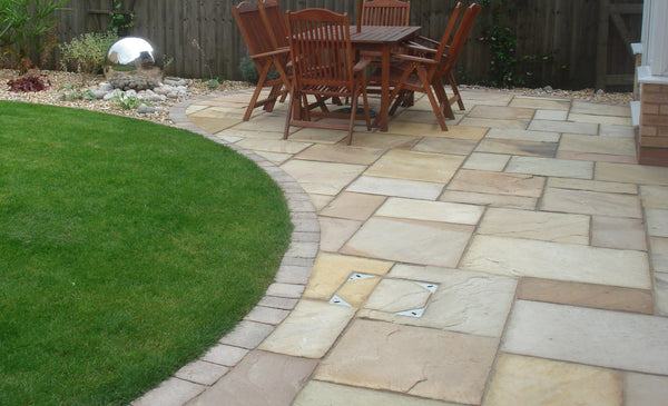 Camel Buff Natural Indian Sandstone Paving Slabs – Riven – Mixed Patio ...