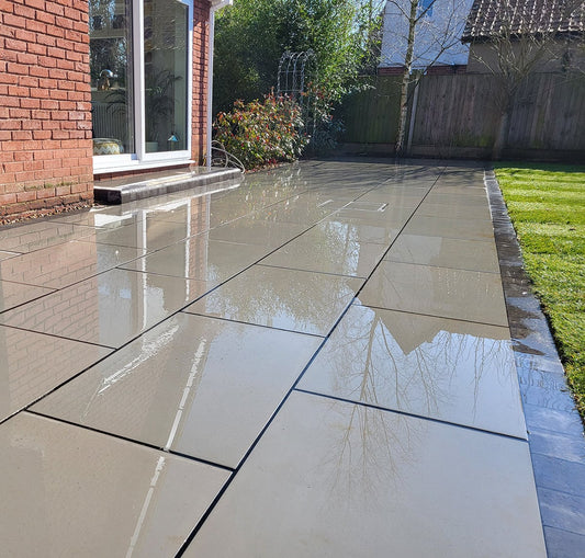 Kandla Grey Sawn and Honed - Indian Sandstone Paving Slabs – 600mm x 900mm – 20mm
