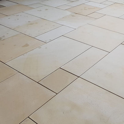 Fossil Mint Sawn and Honed - Indian Sandstone Paving Slabs – Mixed Patio Kit – 20mm