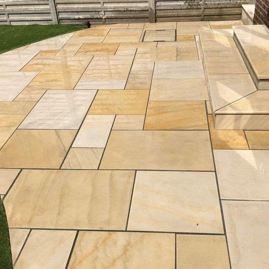 Fossil Mint Sawn and Honed - Indian Sandstone Paving Slabs – Mixed Patio Kit – 20mm