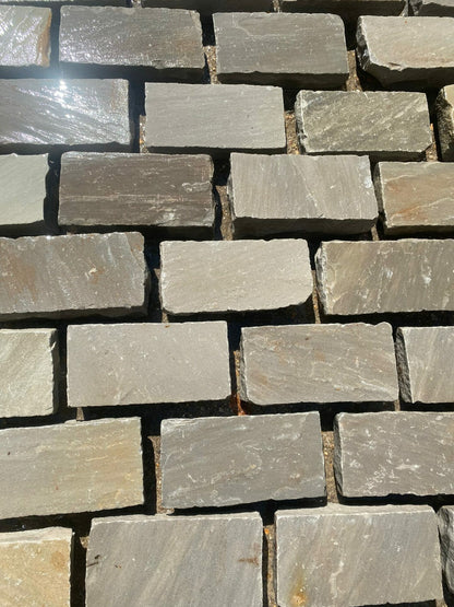 Kandla Grey Cobble Setts 200mm x 100mm x 40/60mm