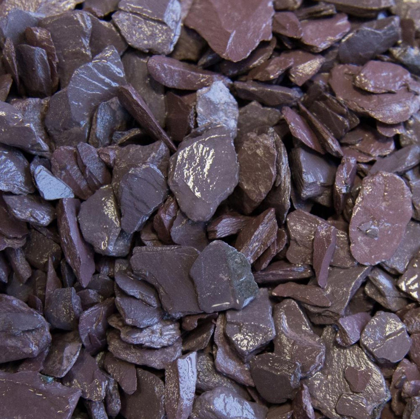 Plum Slate 40mm Decorative Slate Chippings 20kg Bag / 850kg Bulk Bag