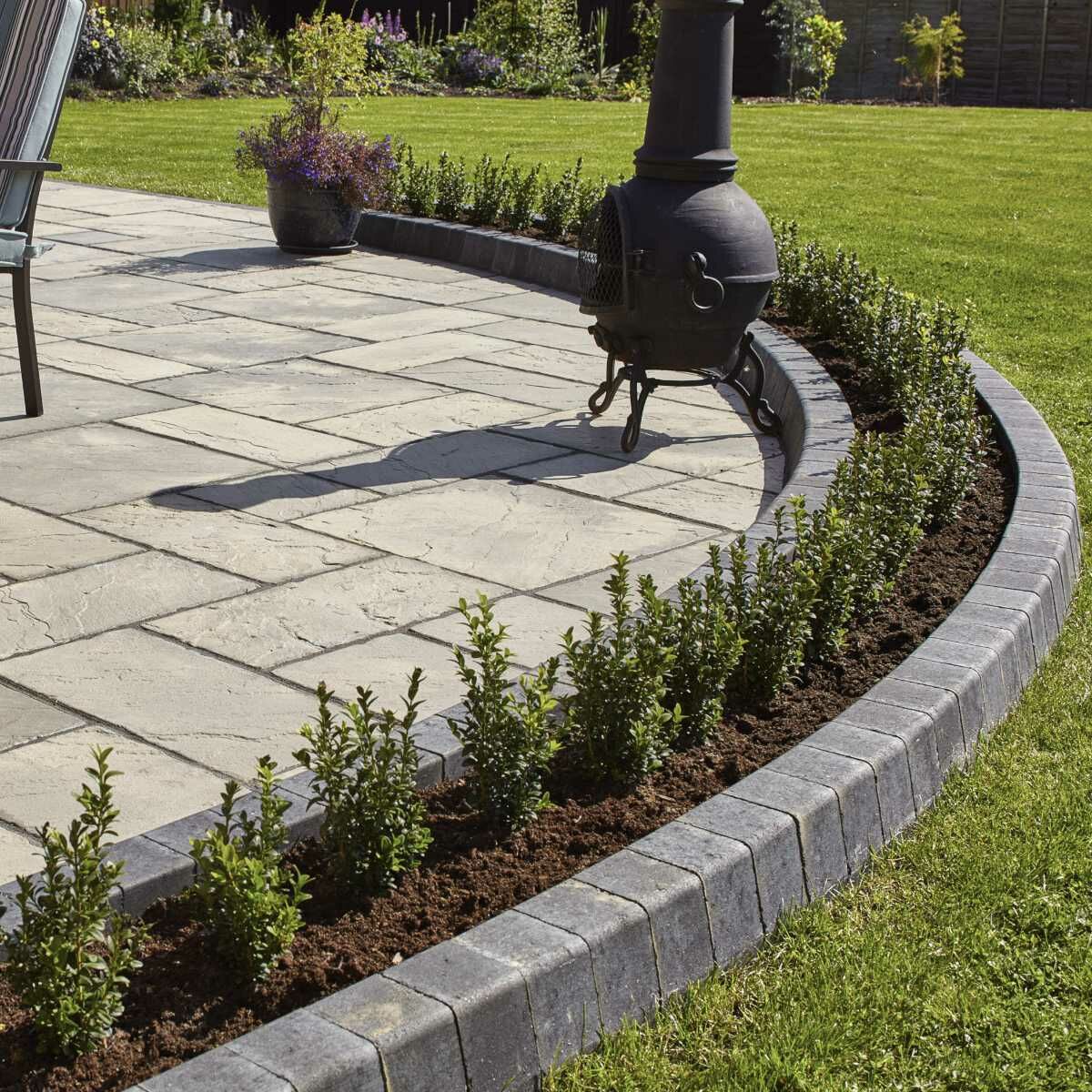 Brett Block High Kerbs Charcoal 200mm H x 150mm D x 100mm W