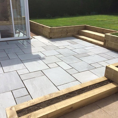 Kandla Grey Indian Sandstone Paving Slabs – Riven – Mixed Patio Kit – 22mm