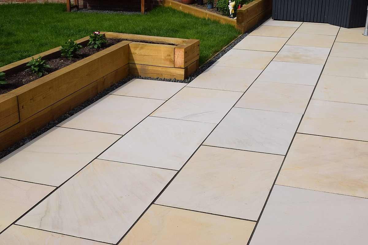 Fossil Mint Sawn and Honed - Indian Sandstone Paving Slabs – 600mm x 900mm – 20mm (Copy)