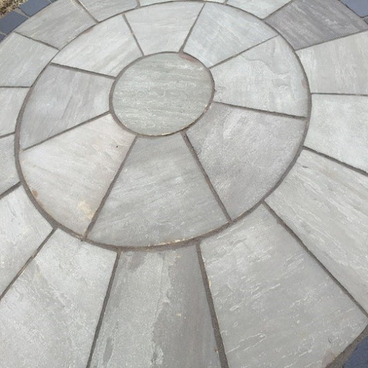 Kandla Grey Indian Sandstone 2.4m Circle – Riven – 22mm